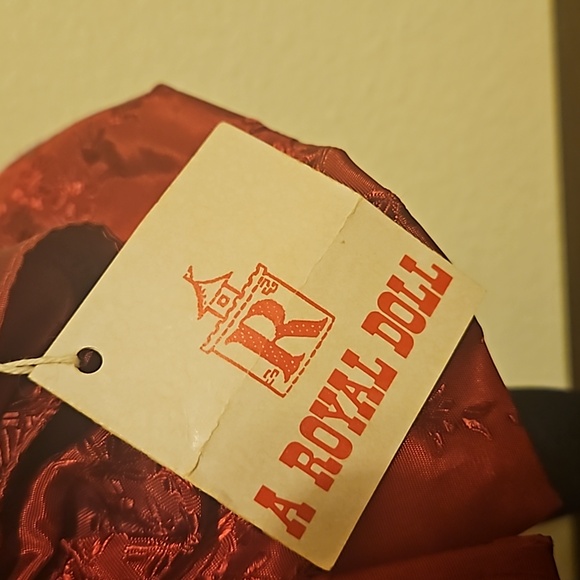 Vintage Royal Doll with tag. - Picture 3 of 13